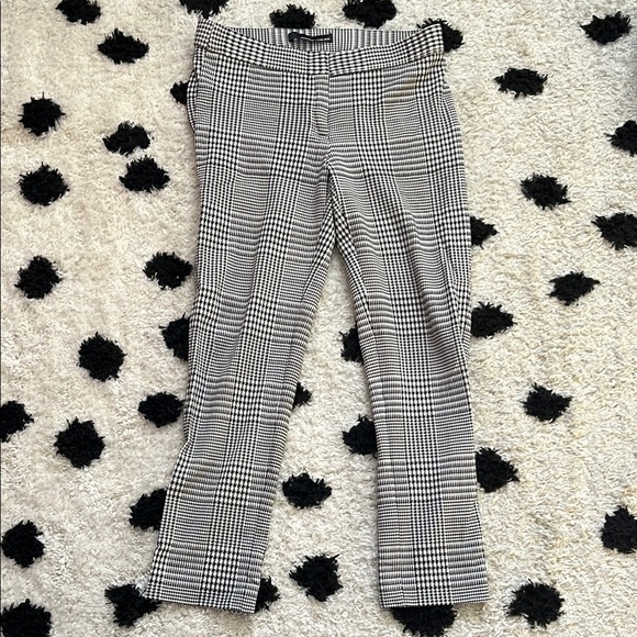 Amanda & Chelsea Pants - Amanda & Chelsea size 4 Black and White Houndstooth Pants